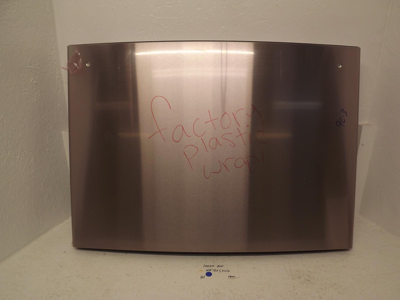 GE Refrigerator WR78X37416 Freezer Door New GE Refrigerator WR78X37416 Freezer Door New